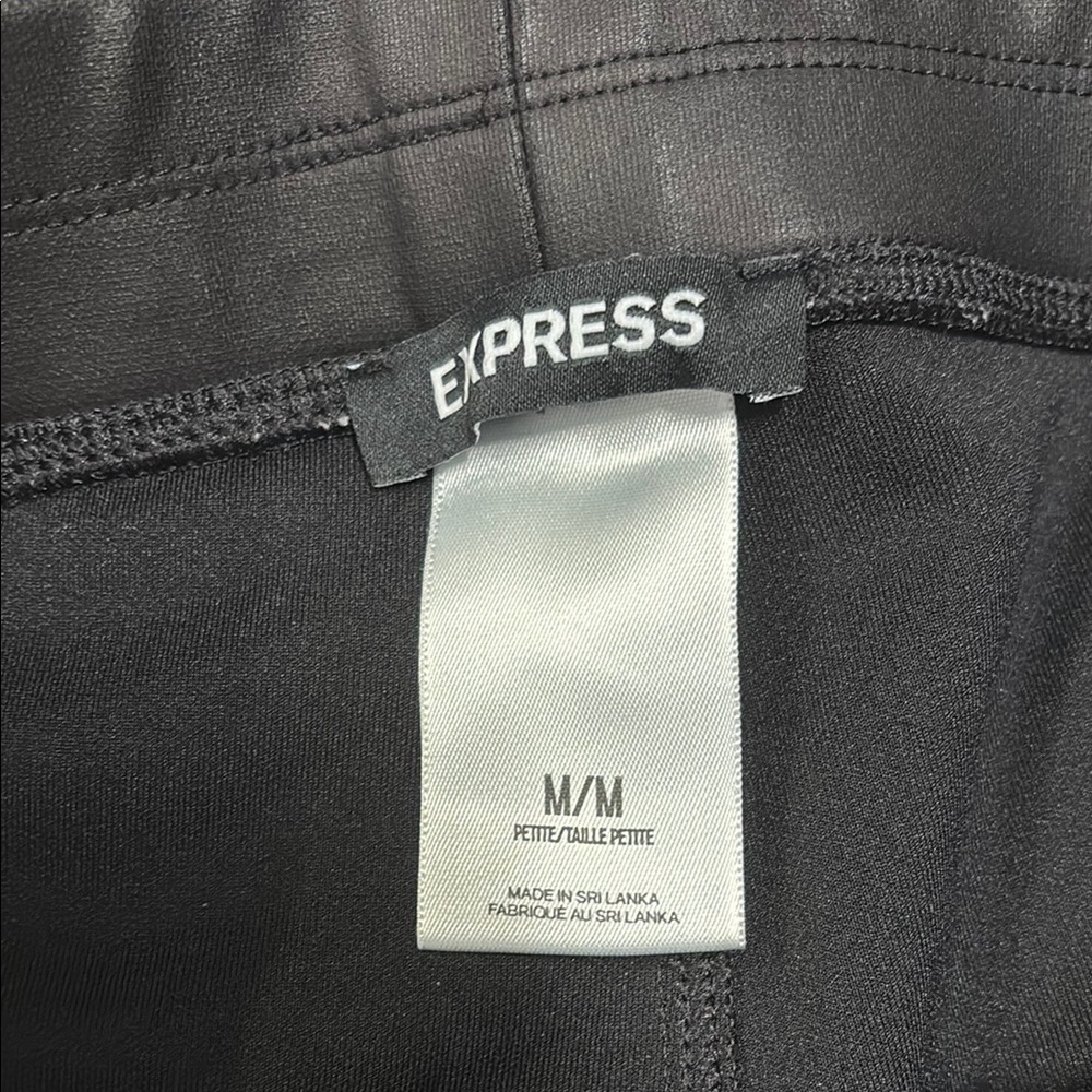 Express Black High-Waisted Leggings - Picture 3 of 4